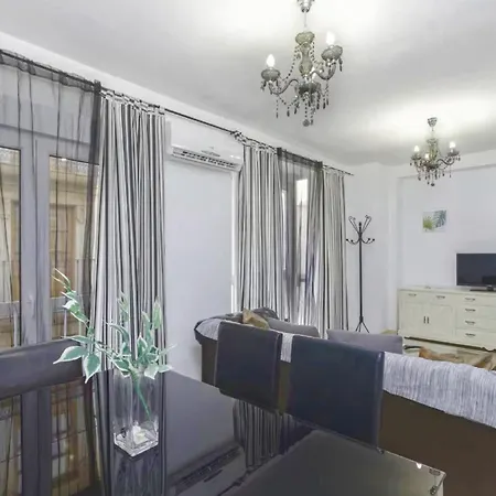 Apartman Gelsomino *